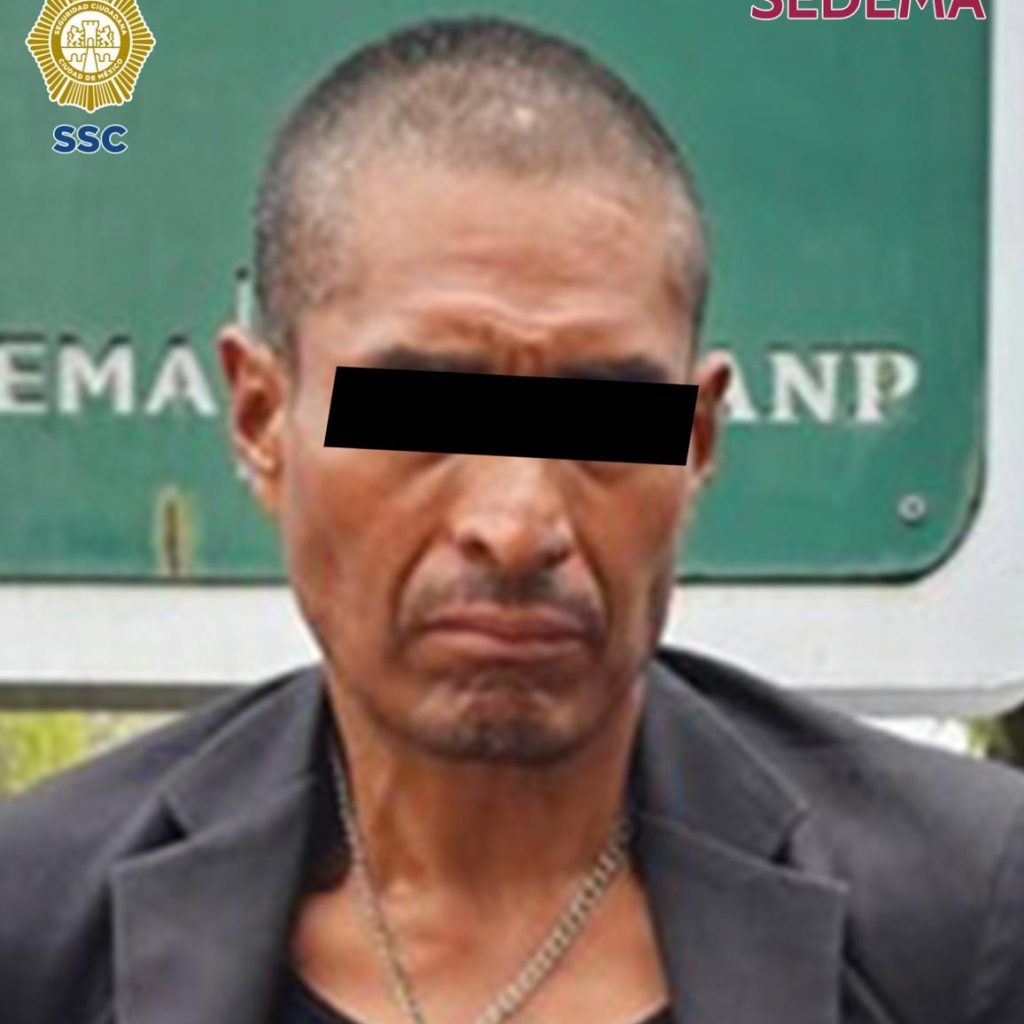 Policías de la CDMX y personal de Sedema detienen a 1 incendiario en la Sierra de Guadalupe tras provocar un conato de incendio forestal.