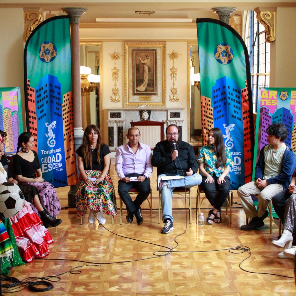 Cartel promocional de los eventos culturales gratuitos CDMX 2026 en plazas públicas de la Ciudad de México.